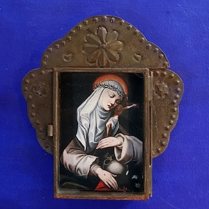 Rustic Mexican tin nicho  St. Catherine of Siena Santa Catalina de Siena  wall hanging folk art rusty catholic shrine shadow box altar nun