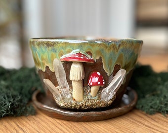 Cute Planter with mushrooms and Mountain crystal, forest, amanita muscaria, handmade Planters, table centerpiece, Ceramic Flower Pots