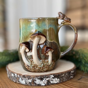 Magic mushroom mug, choose with frog, snail or thumb rest, pottery cups, earthy ceramics, handmade mushroom cup, 3D mug, unique forest style