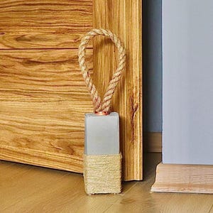 Skandi doorstopper, concrete door holder with rope, cement doorstopper with natural rope