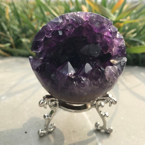 Natural Amethyst Geode Quartz Crystal Geode Quartz Sphere shops Crystal Ball Reiki Healing 60mm TT1-38