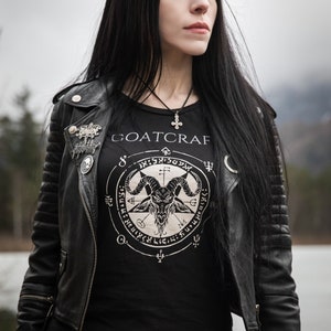 Women's Metal T-shirt Lord of All Graves