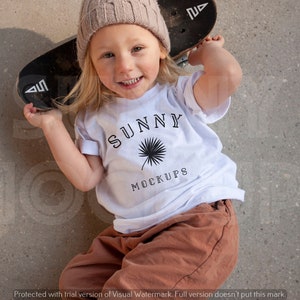 Mockup de camiseta infantil, mockup de modelo infantil, mockup de camiseta boho, mockup de camiseta branca infantil, Bella Canvas 3001t, mockup para criança, mockup de modelo infantil