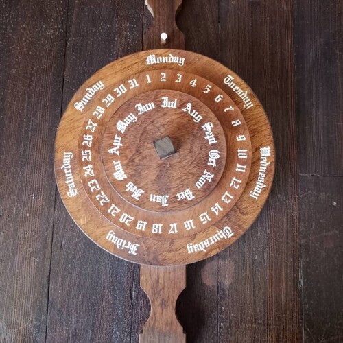 Wooden Calendar Rotating Wheels agrohort.ipb.ac.id