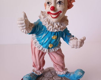 Clown doll Vintage Porcelain Clown Shelf accessory Circus clown Shelf Clown Lladro style Home decoration Collectible doll