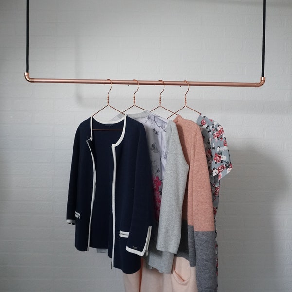 Wunderschöne minimalistische Hänge-Kleiderstange aus Kupfer (Garderobe am Seil aus reinem Kupferrohr)