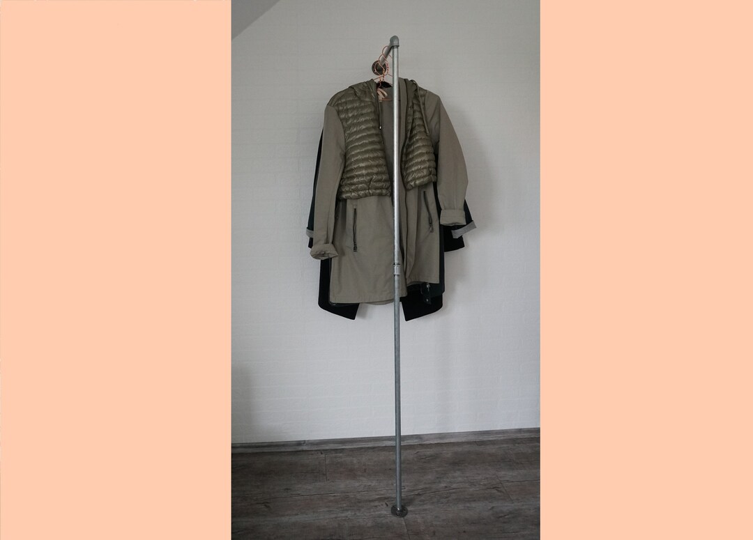 Appendiabiti Appendiabiti Design industriale Appendiabiti tubolare