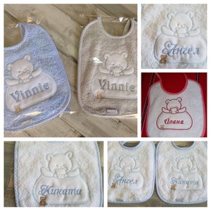名前が刺繍されたパーソナライズされたよだれかけ 名前が入ったベビーよだれかけ カスタム刺繍よだれかけ 刺繍入りパーソナライズされたベビーよだれかけ