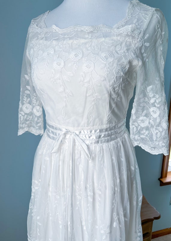 Vintage white dress, butterfly dress, dreamy flow… - image 2