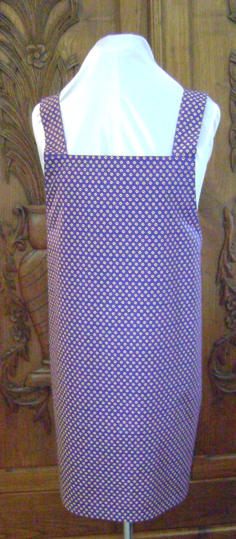 Adult's Cross Body Apron in LSU Purple With Gold Tiger Paw Prints, Size ...