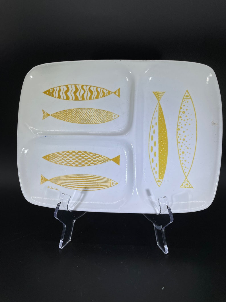 Iconic Fred Press Divided Plate Fish Glidden Pottery #300 WhiteYellow MCM Mid Century Vintage Ceramic