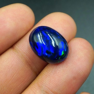 Natural Ethiopian Opal Gemstone Blue Fire Welo Opal Cabbochon Gemstone 7.75Ct Ethiopian Opal Stone For Jewelry Making Stone 18x13x7.5MM