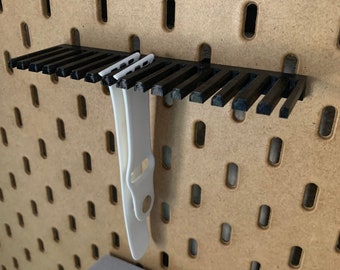SKADIS Apple Wrist Watch Strap Holder Pegboard 16 strap capacity