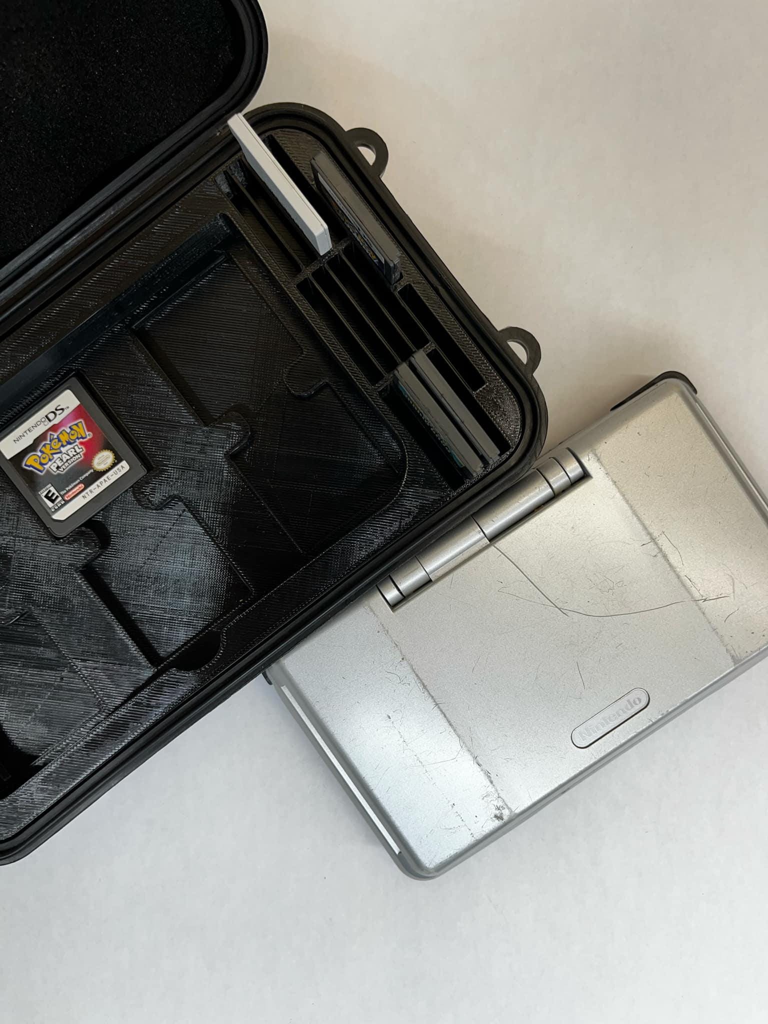 Protective Carrying Case for “fat” Nintendo DS | SENAC LLC | Holds
