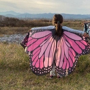 Wie auf BuzzFeed gezeigt, Alter 5-10, Medium Schmetterling Flügel, aktiv, Kind Geschenk, Geschenk unter 25, Geschenk für Kinder, Tanzabend, US Verkäufer, in Frauenbesitz Pink