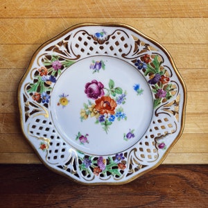 Vintage Schumann Bavaria Germany Reticulated Porcelain Hand Painted Plate