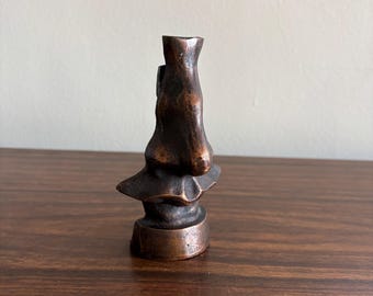 Soporte para gafas con forma de nariz y bigote de bronce vintage / Soporte para gafas de metal fundido original / Decoración de oficina con un toque de fantasía / Accesorio retro para la cueva del hombre