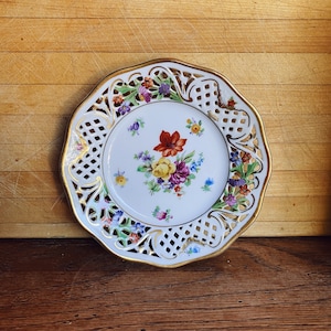 Vintage Schumann Bavaria Germany Reticulated Porcelain Hand Painted Plate