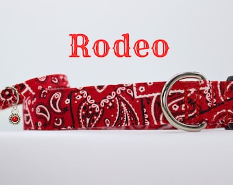 Red Bandanna Cat/Dog Collar, Cute Red,White, Black Cat/Kitten Collar, Southwestern Cat/Dog Collar, Paisley Flower Dog / Cat Breakaway Collar