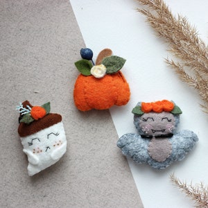 Halloween bat hair clip, white ghost barrette, orange pumpkin clip, kids Halloween party, baby Halloween accessories, Halloween birthday