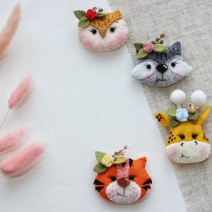 Owl, raccoon, giraffe and tiger hair clips, safari barrette, woodland birthday party, toddler hair clips, animal barrette, safari birthday