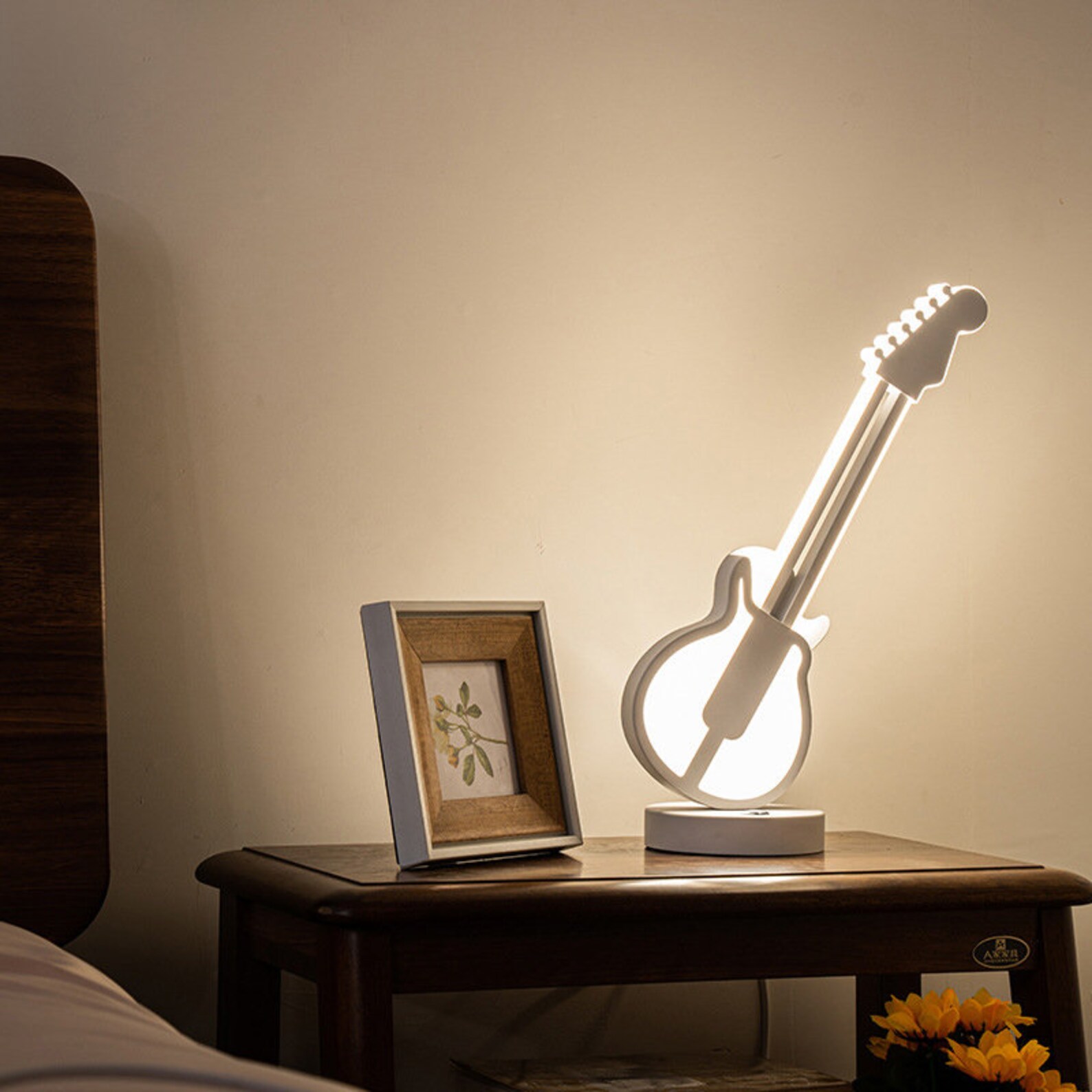 Guitar Lamp Guitar Player Table Lamp Steampunk Guitarist Desk Etsy