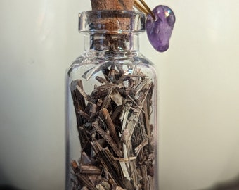100% Vervain - Mini Glass Bottle Souvenir - Mystic Falls - Protection - Vampires - Witches - Werewolves - Amethyst
