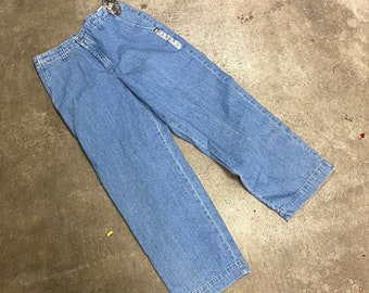 30x28 jeans size
