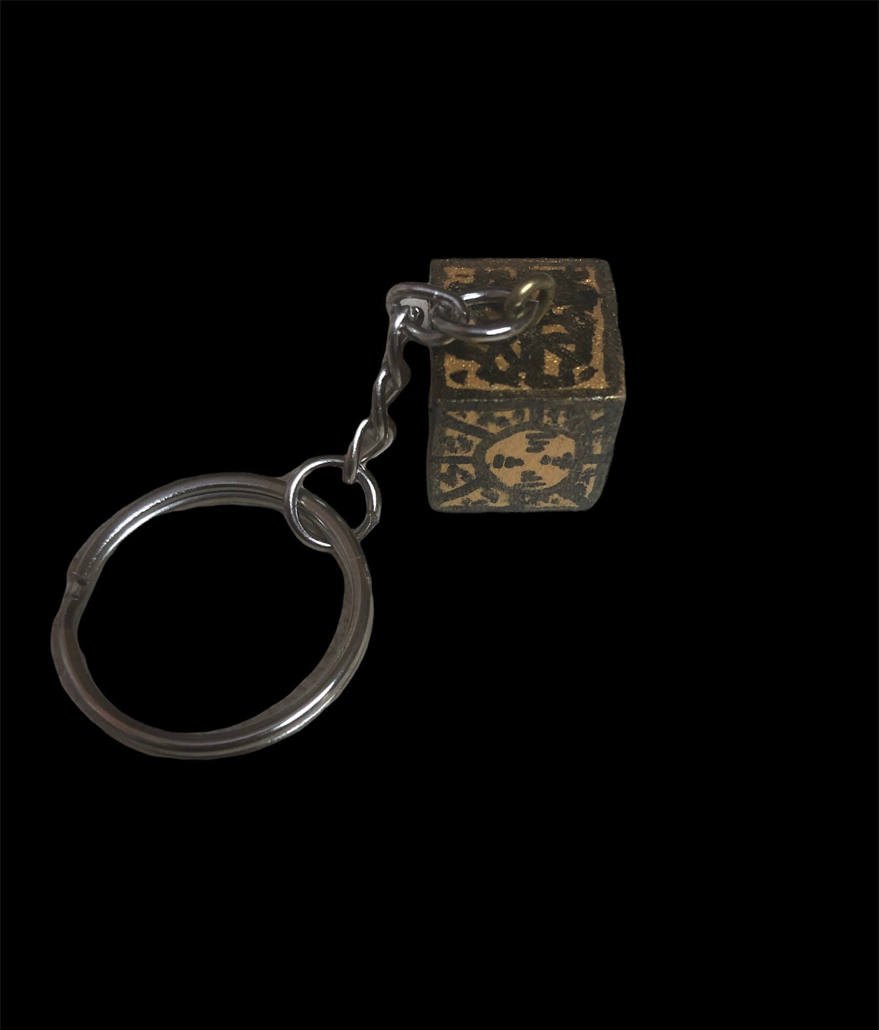 Hellraiser Puzzle Box Keychain - Etsy