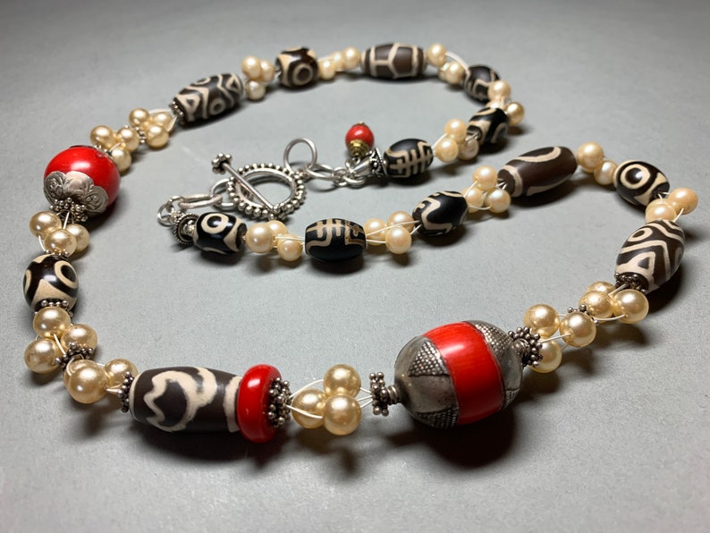 Antique Tibetan Necklace, Coral Bead Necklace, Dzi Bead Necklace, Faux Pearl Necklace, Statement Necklace for Women, Chunky Necklace image 3