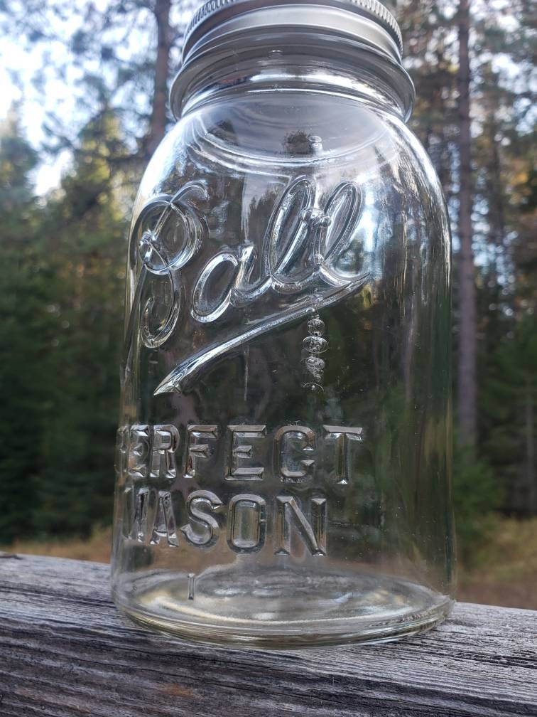 Ball Perfect Mason #1 Quart Jar (1933-1962). New Lid
