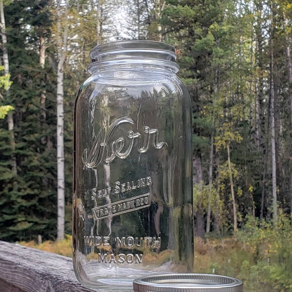 Kerr, Self Sealing Wide Mouth Mason. AHK 1/2 Gallon Jar w/ New Lid. Vintage Fruit Jars, Canning, Food/Item Storage, Farmhouse Decor & Gifts.