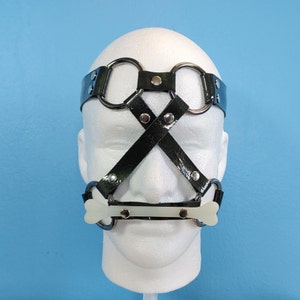 Witch doctor face harness
