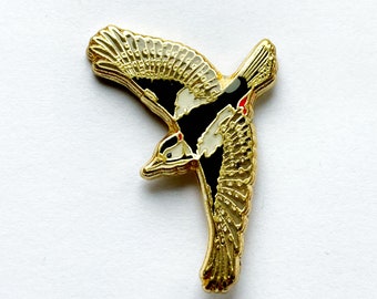 Pin Flying Woodpecker