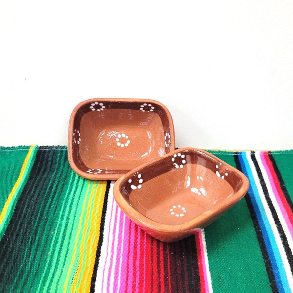 SET of 2 Salsa Bowls | Dos Salseros | Handmade Salsa Bowls | Mexican Pottery