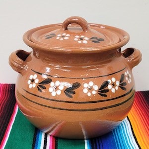 Grande Olla de Barro | Handmade Clay Pot | Mexican Bean Pot | Mexican Pottery | Gift Ideas