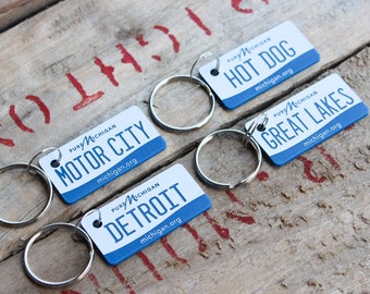 Personalized Engraved Plastic Keychain - Michigan License Plate