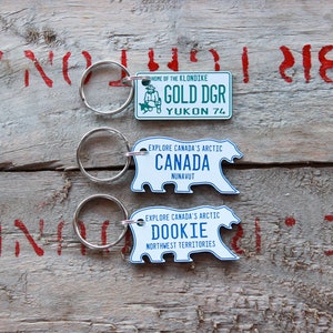 Customizable Personalized Engraved Plastic Keychain Canada License Plate image 10