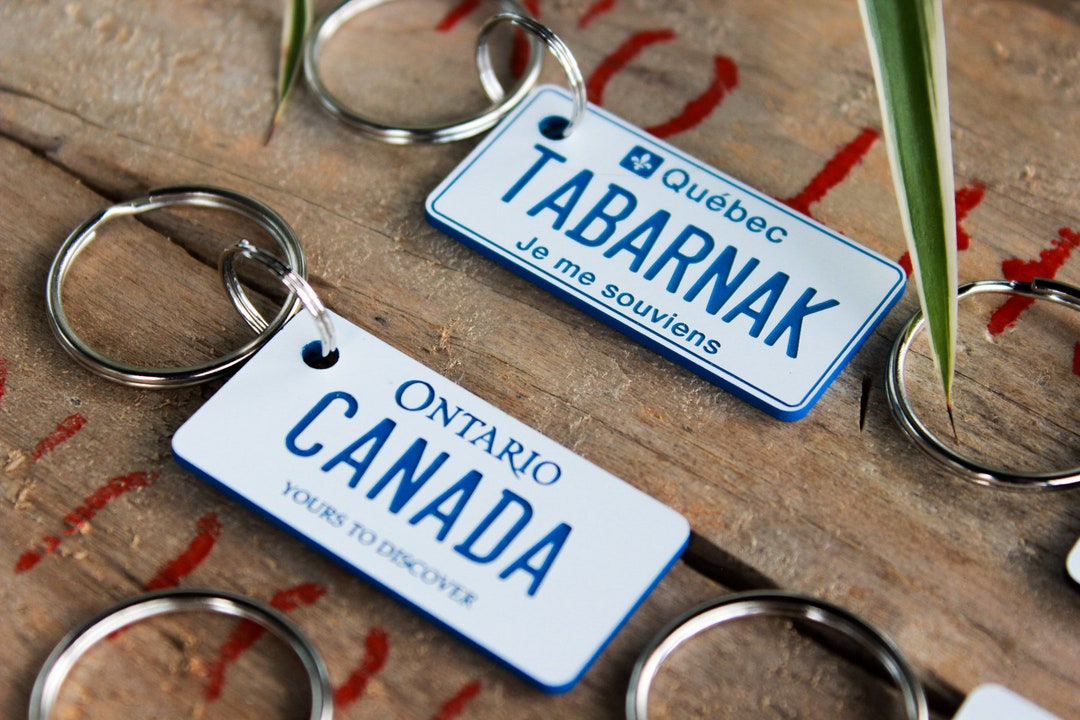 Customizable Personalized Engraved Plastic Keychain Canada License