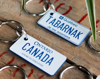 Customizable Personalized Engraved Plastic Keychain - Canada License Plate