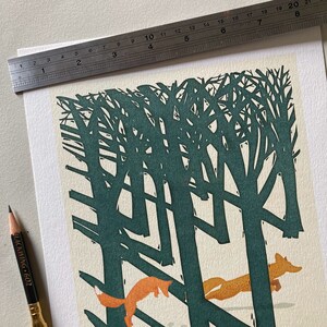 Frischer Schnee A4 Kunstdruck Geschenk Schnee Weihnachten individuell handsignierte Winter Recycling Premium Karte, Füchse Kunstdruck, Schneeszene Fuchs Kunstdruck