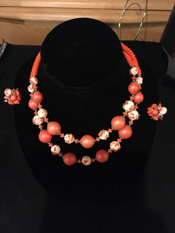Magnificent Vendome Orange and White Beaded Neckla
