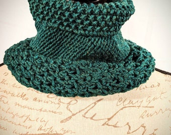 Soft & Colorful Hunter Green- Knit Infinity Sjaal / Cowl - Unisex - Ready to Ship