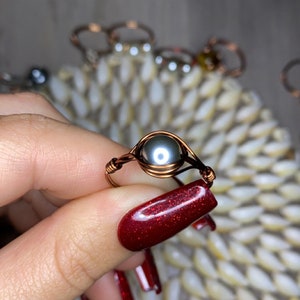 Pearl nest rings