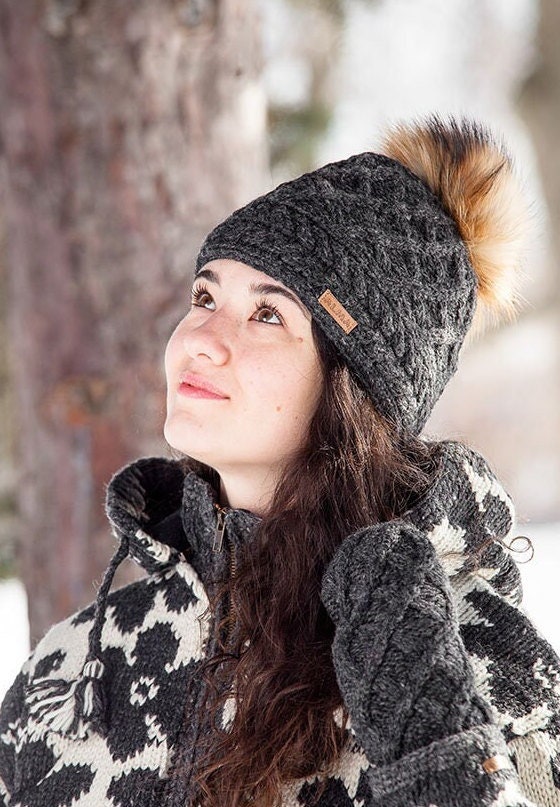 Tuque avec pompon Canada