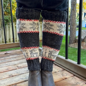100% Lammwolle - Handgestrickte Beinwärmer - Bootcuffs - Rein Deer Design - Fair Ile - Winter Beinwärmer - Damen Beinwärmer - Alma Strickmode