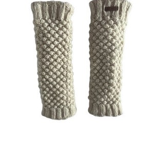 100% Lamb Wool Leg warmers Hand Knit Chunky Fair Trade Fleece Lined Fair isle Leg Warmers Popcorn Design Alma Knitwear Ivory