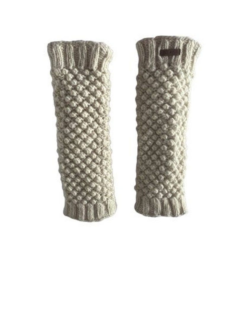 100% Lamb Wool Leg warmers Hand Knit Chunky Fair Trade Fleece Lined Fair isle Leg Warmers Popcorn Design Alma Knitwear Ivory