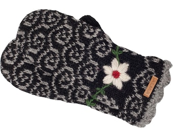 100% Wool Hand Embroidered Flowers Mittens, Fair Trade, Winter Gloves, Fleece Lined - Christmas Gift, Cozy, Women&#39;s Mittens - Alma Knitwear