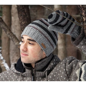 100% Lamb Wool Beanie Hand Knitted Hat Winter Unisex Tuque Fleece Lined Beanie Men Skull Cap Striped Women Beanie image 1